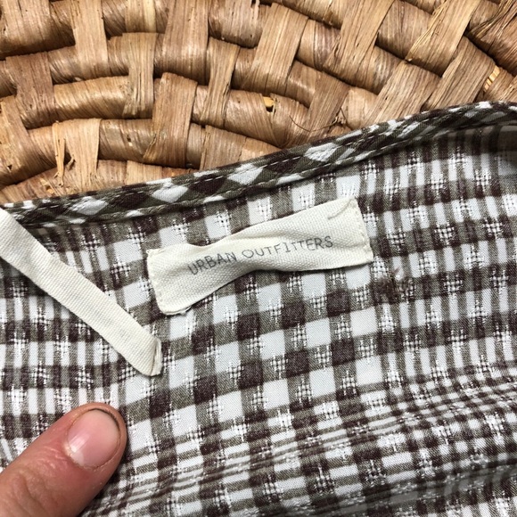 Urban Outfitters Gabrielle Woven Wrap Dress - Picture 5 of 8